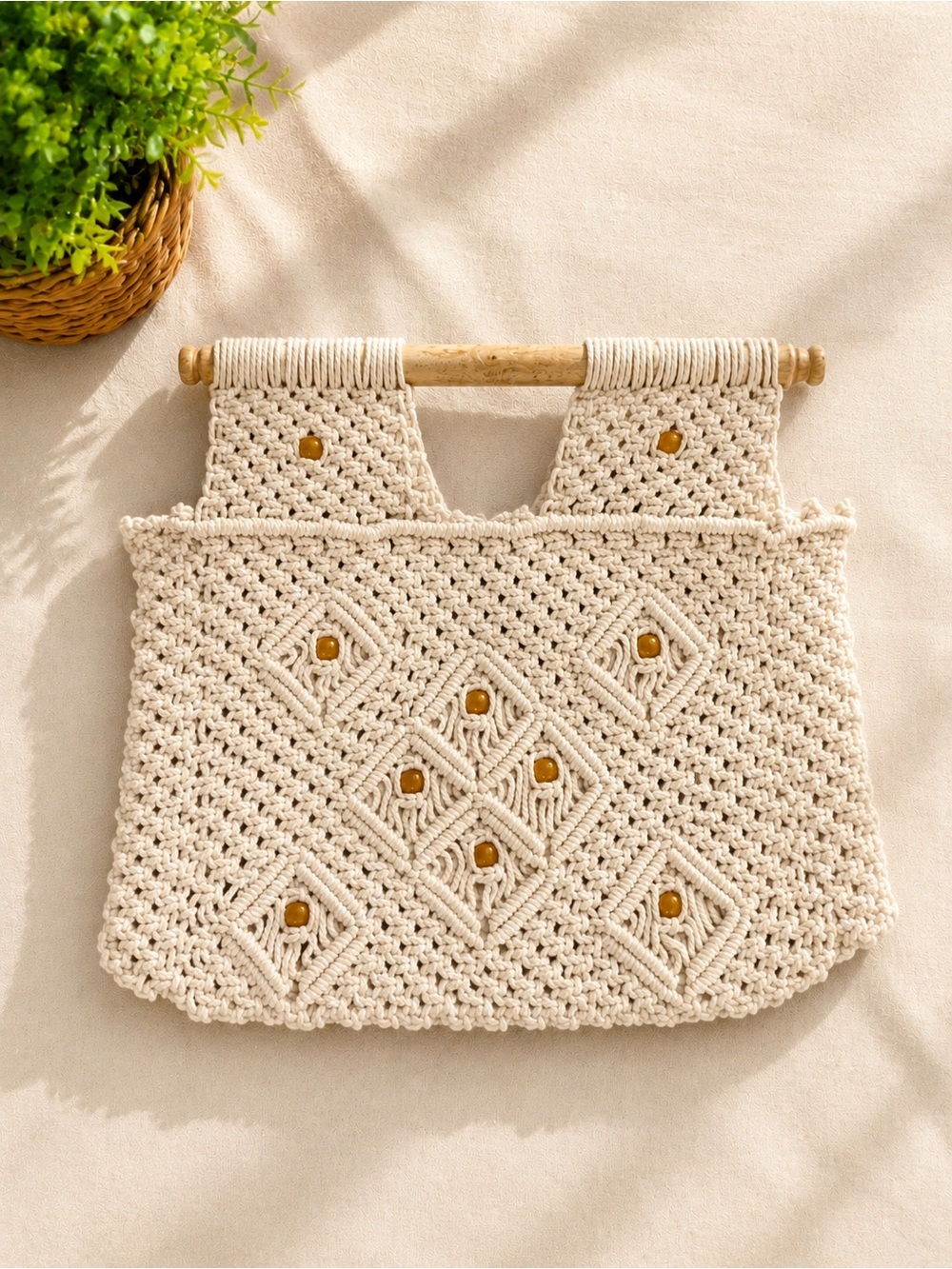 Virginia Wolf Macramé Crochet Handbag NWOT Boho Beach Wooden Handles